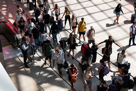 Labor Day weekend travel: Expect record crowds and lower .